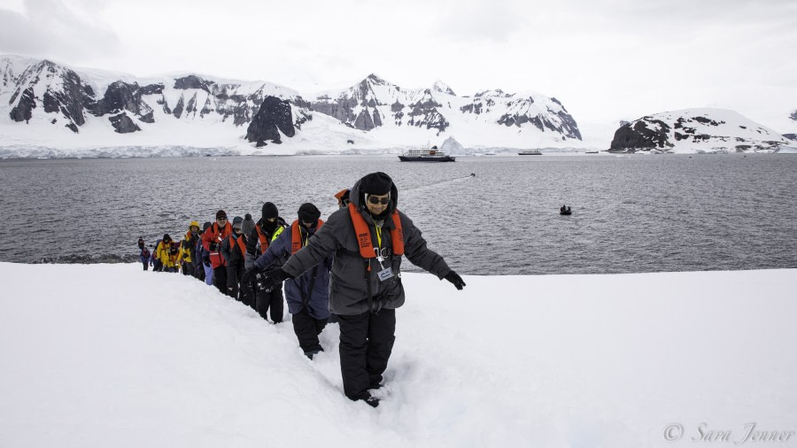 HDS25-19 DAY 05, Orne islands 7 -Oceanwide Expeditions.jpg