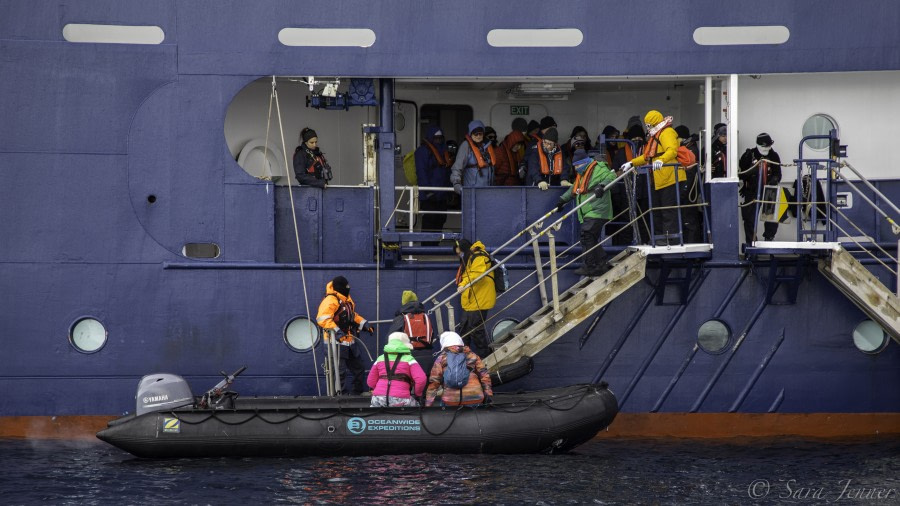 PLA23-19 Day 5 Gangway - Oceanwide Expeditions.jpg