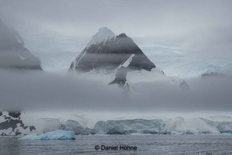 PLA27-20, DAY 07, 5D2A0550-2-Daniel Hoehne -Oceanwide Expeditions.jpg