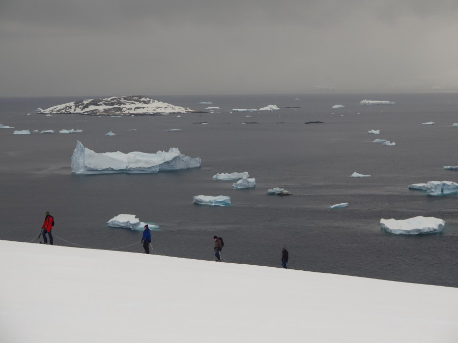 PLA25-19, 13 - Ketley Point - Mal Haskins- Oceanwide Expeditions.JPG