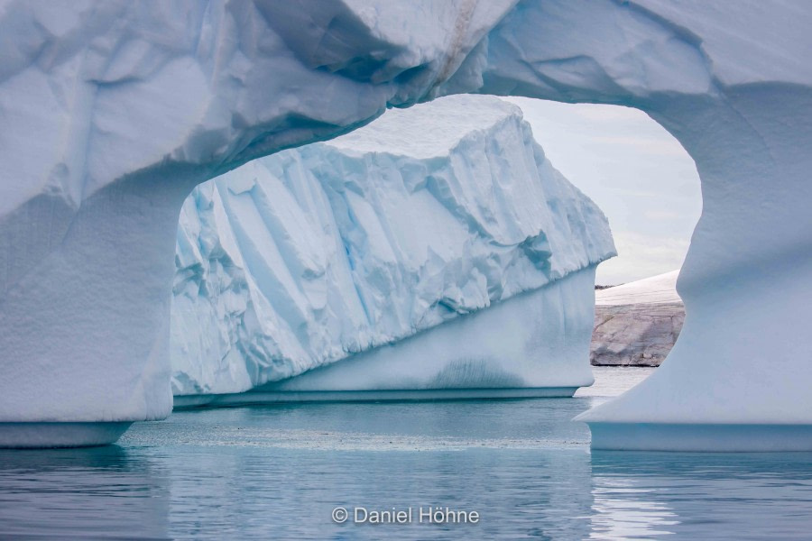 HDS30-20, DAY 04, 18 FEB 5D2A1605-2-DanielHoehne - Oceanwide Expeditions.jpg