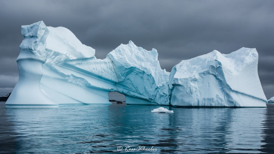 HDS30-20, DAY 04, 18 FEB iceberg 18.02.2020 - Oceanwide Expeditions.jpg