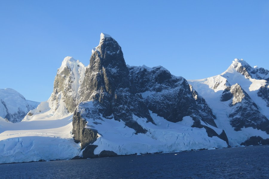 PLA31-20, Day 06, Lemaire_Petermann_Pleneau 03 Lemaire Dave McKinley -Oceanwide Expeditions.jpg