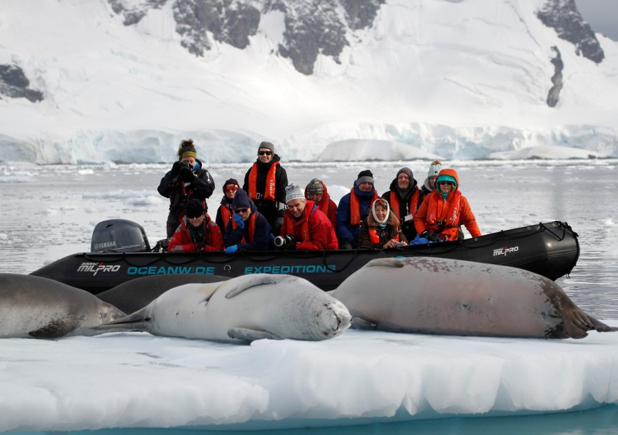 PLA31-20, Day 05, Brown_Neko FJ_MG_0104 -Oceanwide Expeditions.JPG