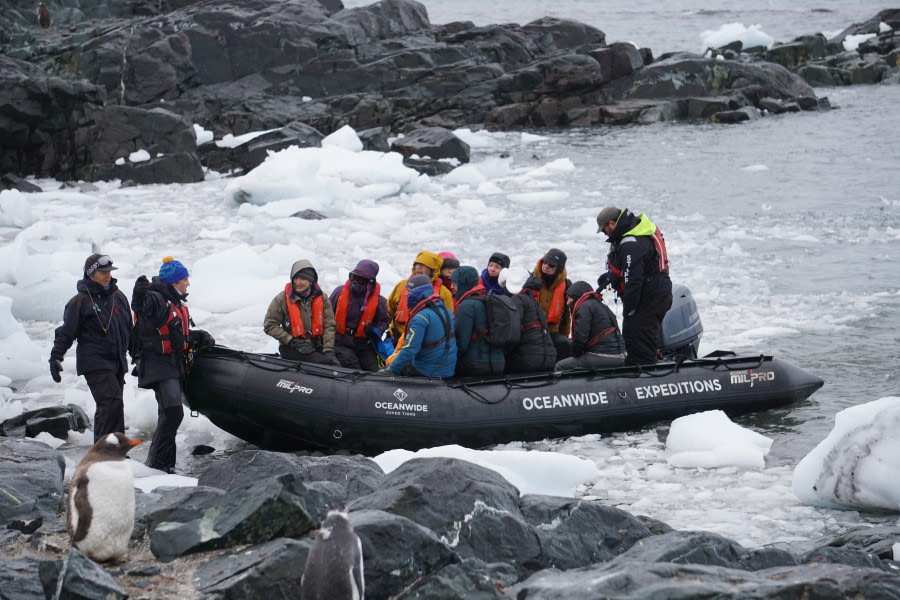 PLA32-20, Day 08, 16 March, mikelsen2_Steffi_Liller - Oceanwide Expeditions.JPG