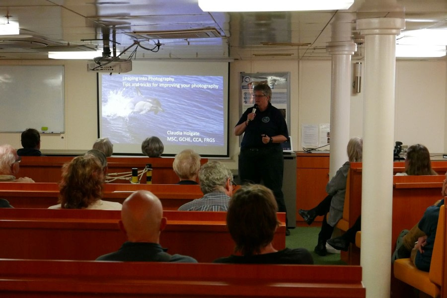 OTL28-20, 21 Feb, Claudia Holgate lecturing, Victoria Salem - Oceanwide Expeditions.JPG