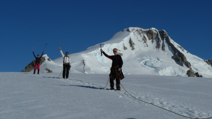 Mountaineering, Basecamp Antarctica © Christoph Gniesser - Oceanwide Expeditions (4).jpg