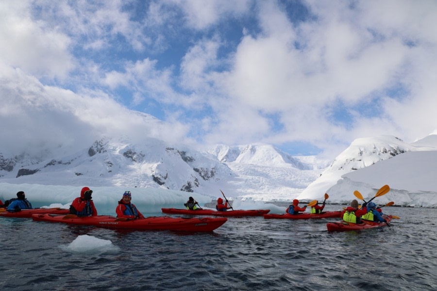 HDS23-21, Kayak 2 20 Dec © Keirron Tastagh - Oceanwide Expeditions.jpeg