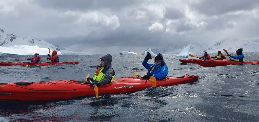 HDS23-21, Kayak in conditions 20 Dec © Keirron Tastagh - Oceanwide Expeditions.jpeg