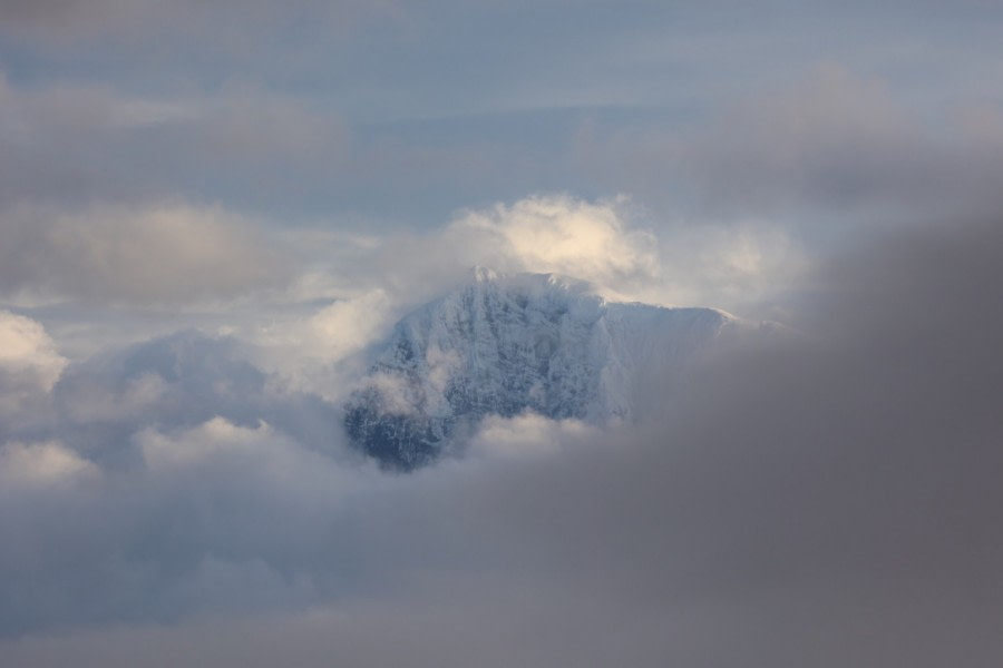 HDS23-21, Mountain in the mist 17 Dec © Keirron Tastagh - Oceanwide Expeditions.jpeg