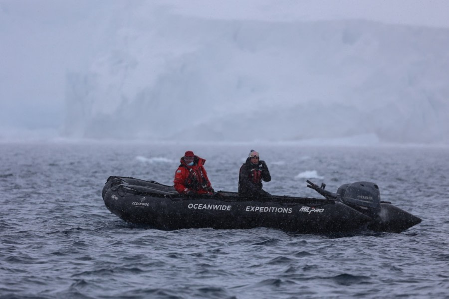 HDS23-21, Zodiak conditions 18 Dec © Keirron Tastagh - Oceanwide Expeditions.jpeg