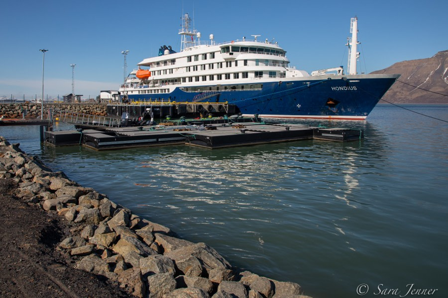 Embarkation, Longyearbyen