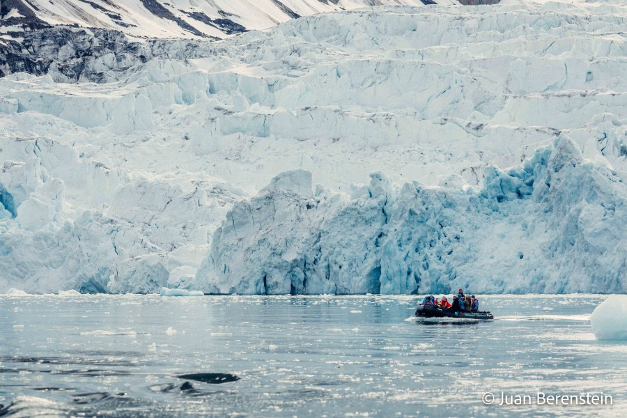 OTL05-22, Day 5 _Q9A4241 © Juan Martin Berenstein - Oceanwide Expeditions.jpg