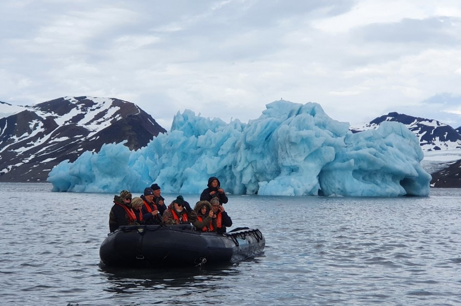 PLA07-22, Day 8, Burgerbukta Zodiac cruise, Hornsund © Unknown Photographer - Oceanwide Expeditions (2).jpg