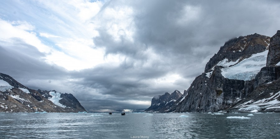 HDS07-22, Day 8, Burgerbukta © Laura Mony - Oceanwide Expeditions (1).jpg