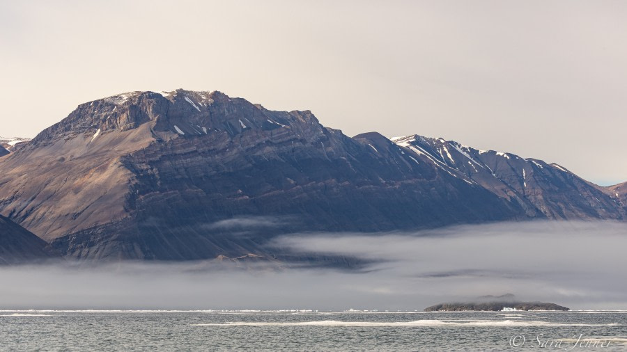 HDS10X22, Day 5, Kap Ovibus 2 © Sara Jenner - Oceanwide Expeditions.jpg