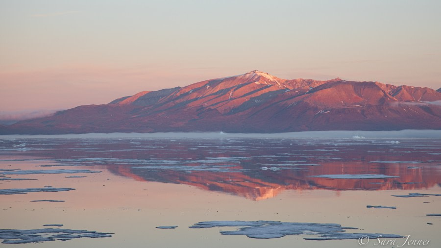 HDS10X22, Day 5, Kejser Franz Joseph Fjord  11 © Sara Jenner - Oceanwide Expeditions.jpg