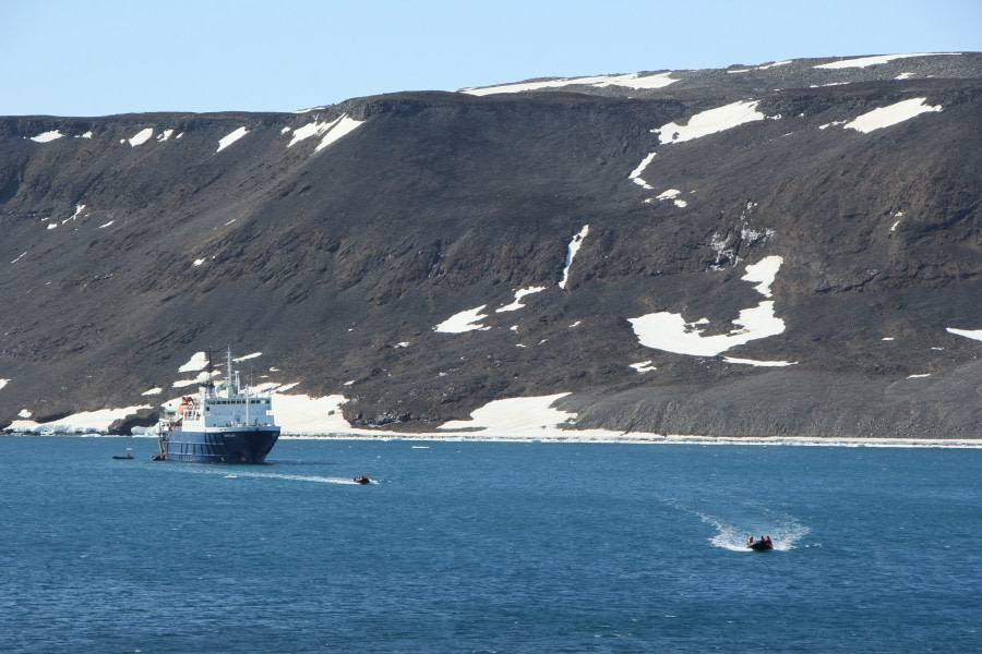 OTL22-22, Day 4, Devil island (21) © Regis Perdriat - Oceanwide Expeditions.jpg