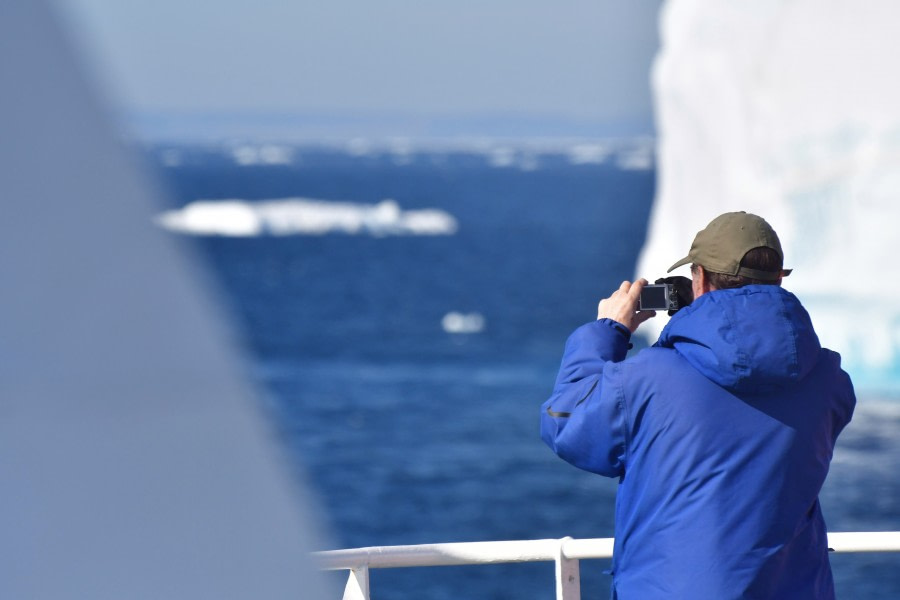 OTL22-22, Day 7, Iceberg photography © Hazel Pittwood - Oceanwide Expeditions.jpg