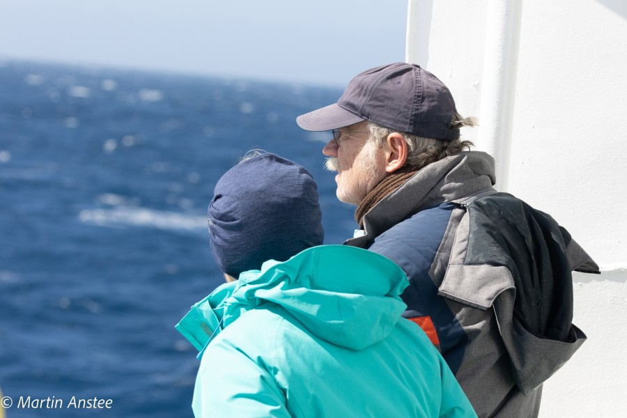 OTL23-22, Day 3 People © Martin Anstee - Oceanwide Expeditions.jpg