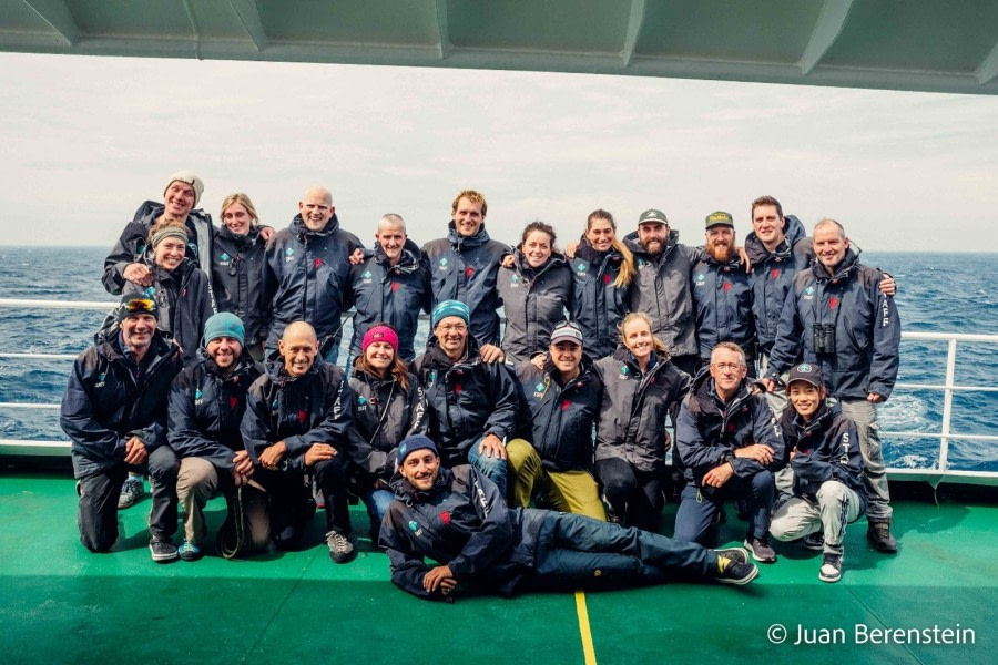 HDS22-22, Day 13, Team photo © Juan Berenstein - Oceanwide Expeditions.jpg