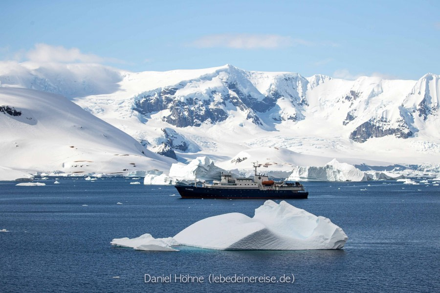 PLA24-22, Day 4 BC5I8710 © Daniel Hoehne - Oceanwide Expeditions.jpg