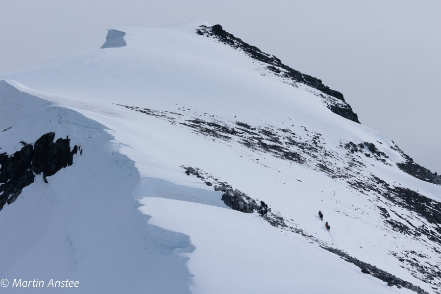 HDS25-23, Day 10, Spigot mountaineers 095A4691 © Martin Anstee - Oceanwide Expeditions.jpg