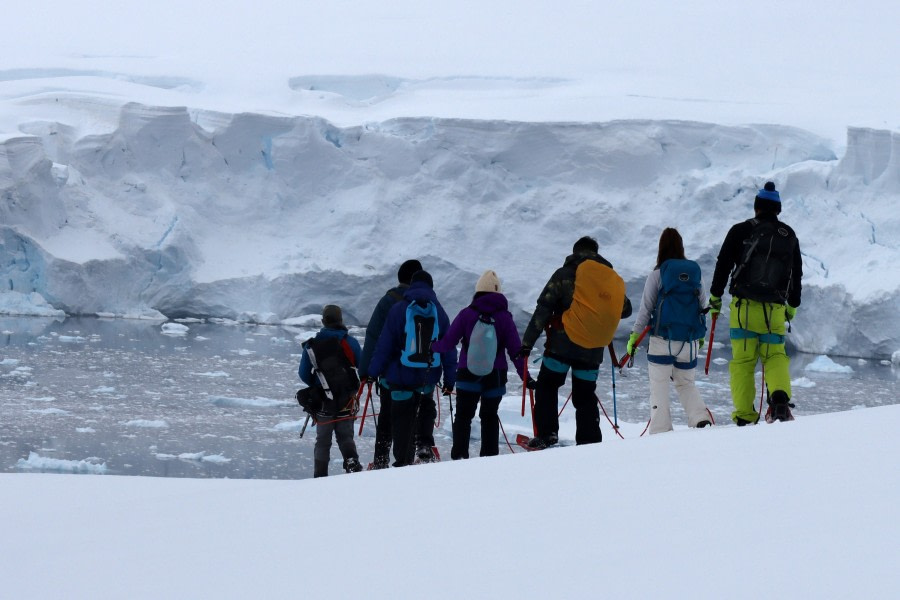 HDS25-23, Mountaineering 28 December 2022 Danco04 - Massimo © Massimo Candolini - Oceanwide Expeditions.JPG