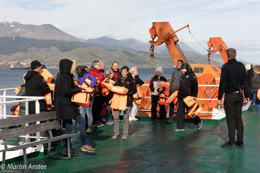 OTL26-23, Day 1, Drill Martin © Martin Anstee Photography - Oceanwide Expeditions.jpg