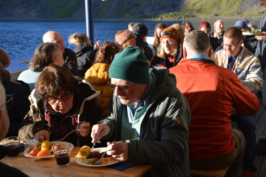 PLA27-23, day 8 BBQGrytviken3_estherjosten © Esther Josten - Oceanwide Expeditions.JPG