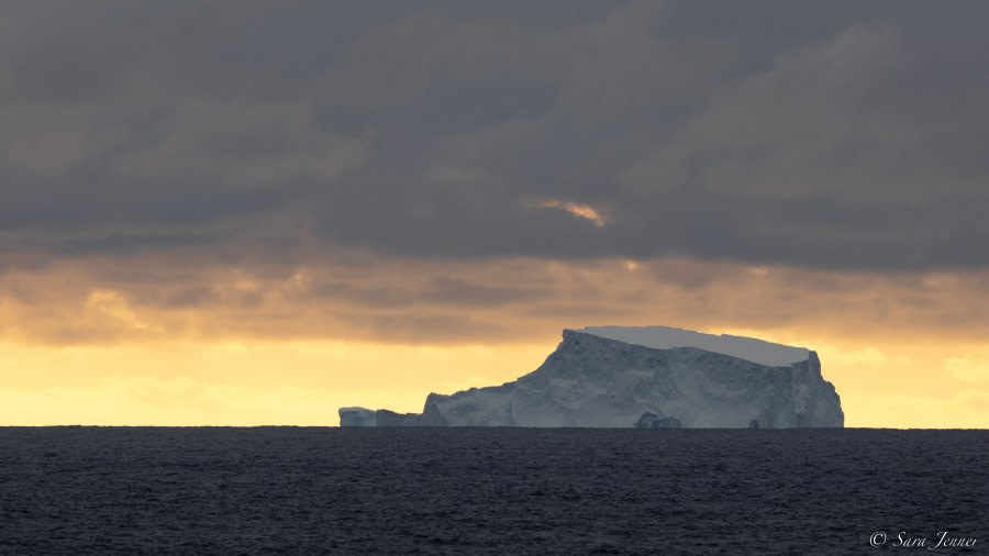 Southern Ocean (heading towards the Amundsen Sea)