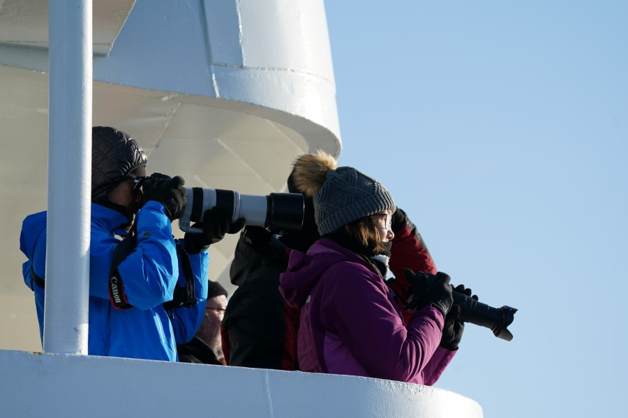 OTL27-23, Day 10, Guests3 © Unknown photographer - Oceanwide Expeditions.JPG