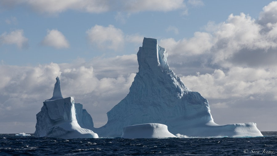 OTL28-23, Day 20, Iceberg 2 © Sara Jenner - Oceanwide Expeditions.jpg