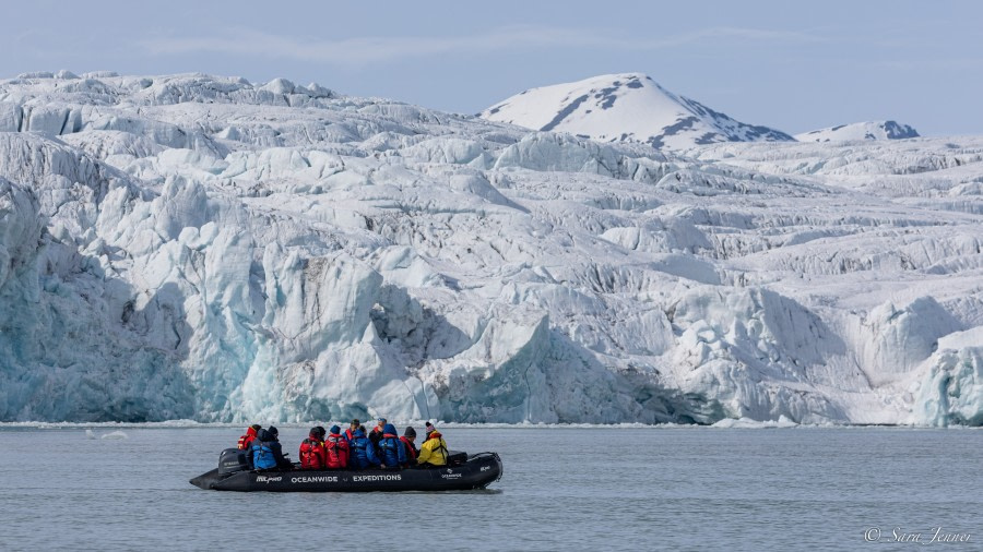 HDS05-23, Day 2, Bugerbukta 1 © Sara Jenner - Oceanwide Expeditions.jpg