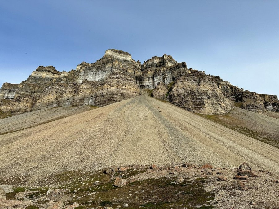 Bjonahamna und Tunabreen, Tempelfjorden