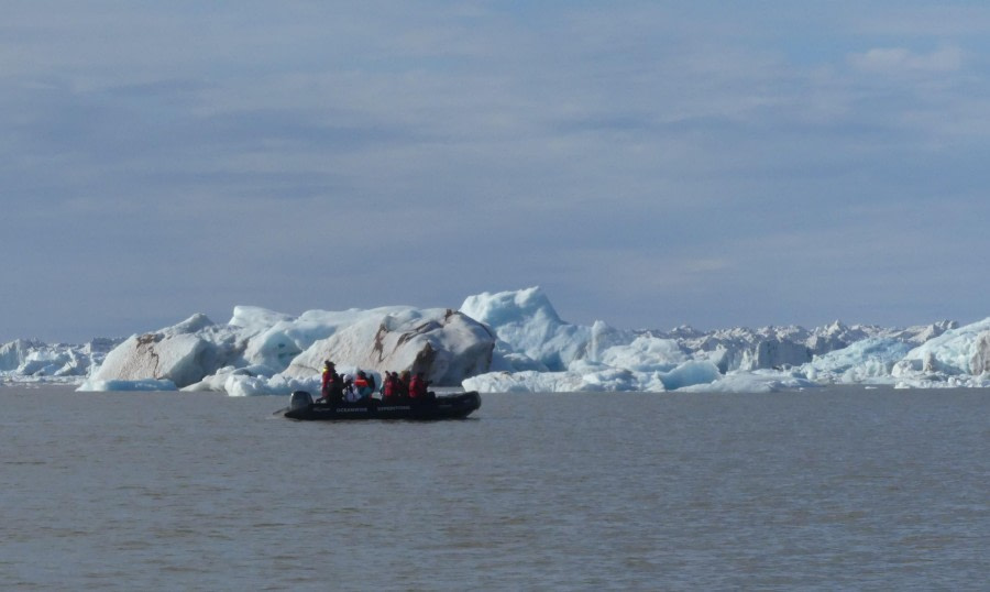 HDS11X23, Day 6, Zodiac cruise 2 © Hazel Pittwood - Oceanwide Expeditions.JPG