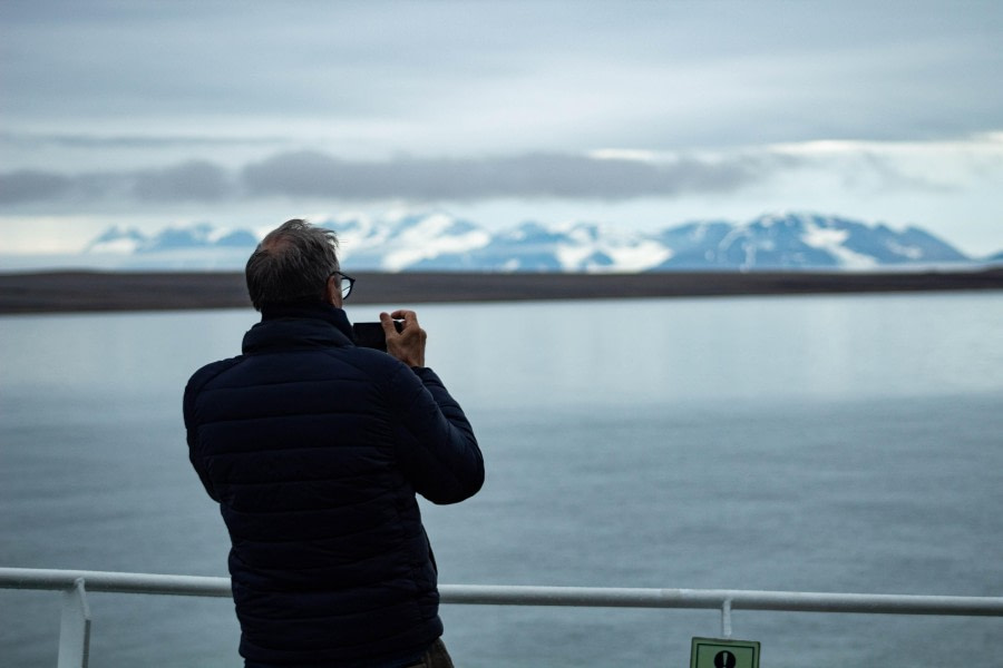 PLA11-23, Day 3, Sightseeing 2 © Unknown photographer - Oceanwide Expeditions.jpg