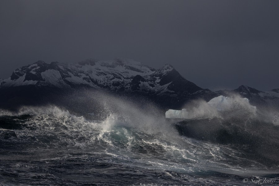 HDS25-24, Day 8, Rough seas 3 © Sara Jenner - Oceanwide Expeditions.jpg