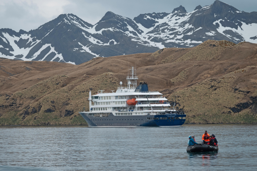 Stromness - South Georgia - Hondius - 01 nov 2023 - © Franklin Braeckman - Oceanwide Expeditions (22).png