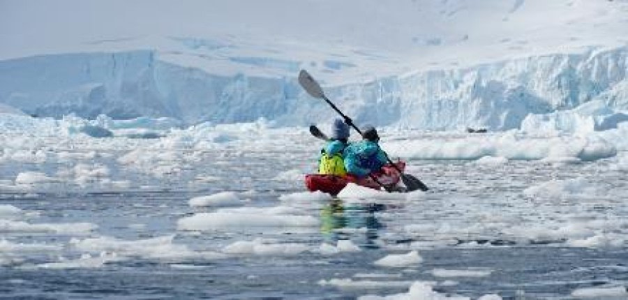 PLA25-24, Day 5, Kayaking 6 © Unknown photographer - Oceanwide Expeditions.jpg