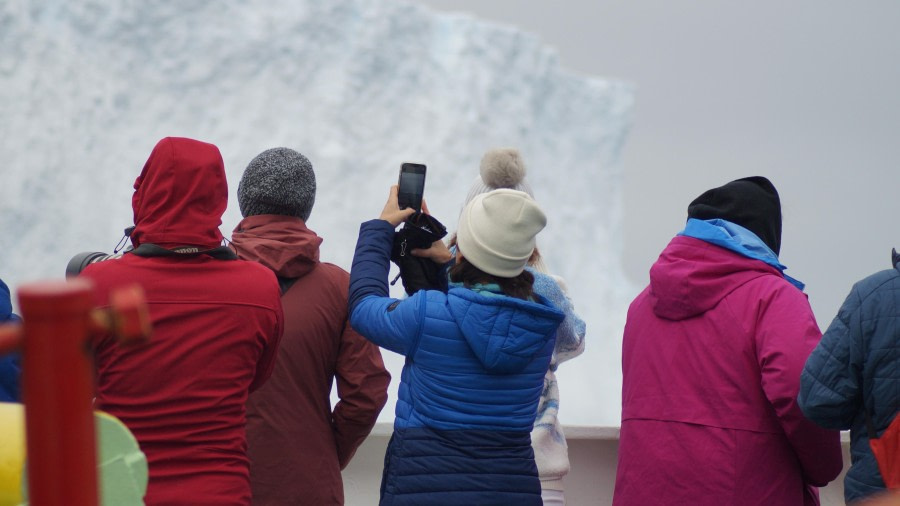 OTL27-24, Day 3, Iceberg @ Unknown photographer - Oceanwide Expeditions.JPG