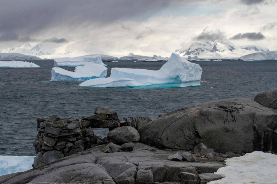 HDS27-24, Day 5, PortCharcot-3 © Felicity Johnson - Oceanwide Expeditions.jpg