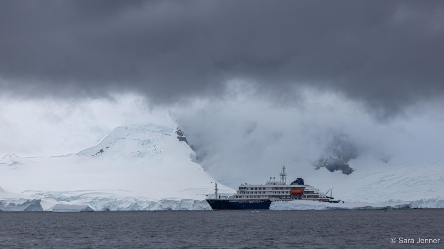 HDS27-24, Day 7, _51A2684 © Sara Jenner - Oceanwide Expeditions.jpg