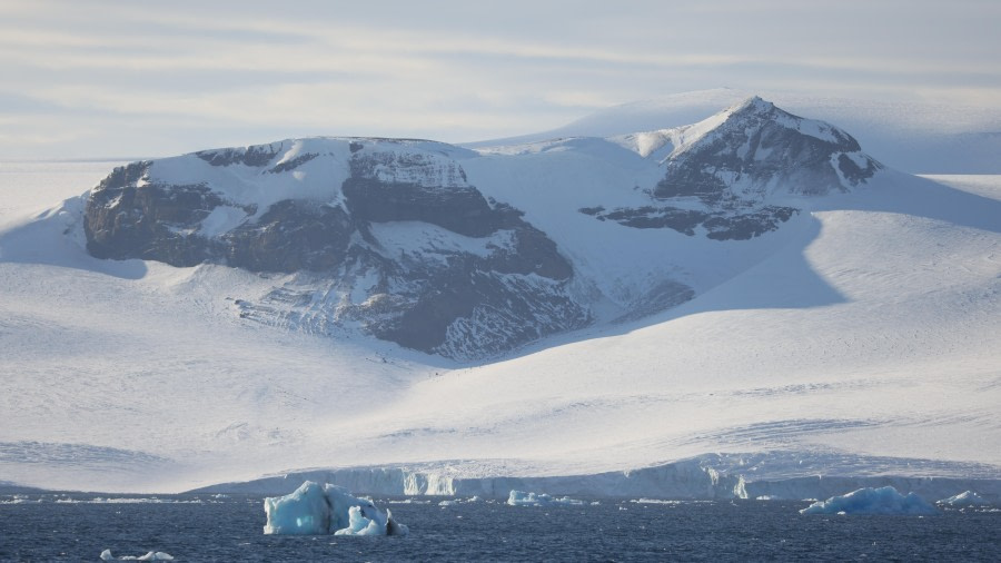 PLA27-24, Day 5, RegisPerdriat (158) @ Regis Perdriat - Oceanwide Expeditions.JPG