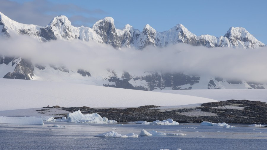 PLA28-24, Day 5, RegisPERDRIAT (31) © Regis Perdriat - Oceanwide Expeditions.JPG