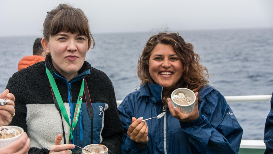 PLA30-24, Day 3,DSC_2227 @ Unknown photographer - Oceanwide Expeditions.jpg