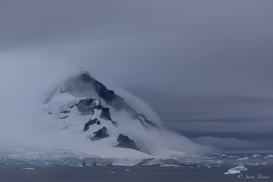 OTL31-24, Day 4, Orne Harbour 4 @ Sara Jenner - Oceanwide Expeditions.jpg