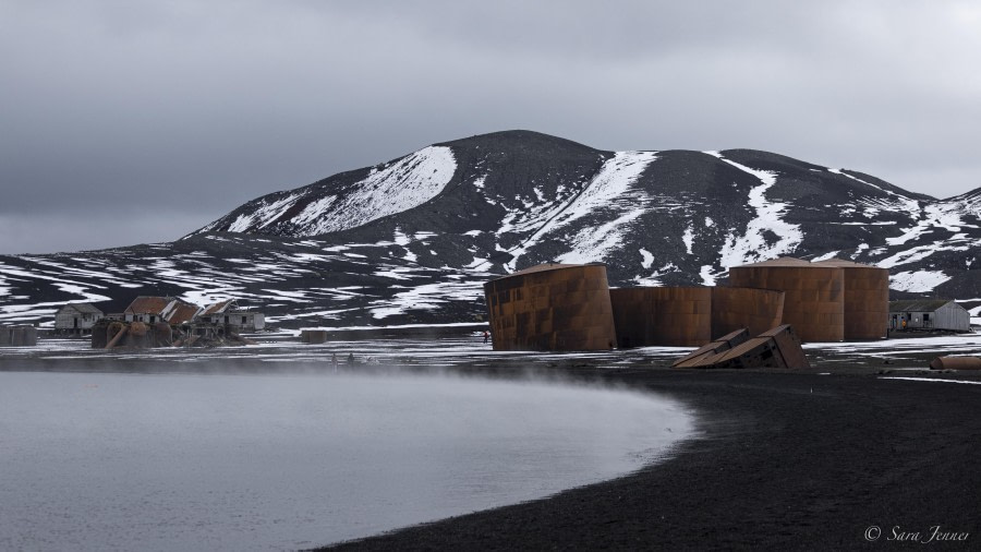 OTL31-24, Day 10, Deception Island 4 @ Sara Jenner - Oceanwide Expeditions.jpg