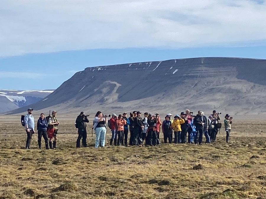 Russebukta (am) and Boltodden (pm)