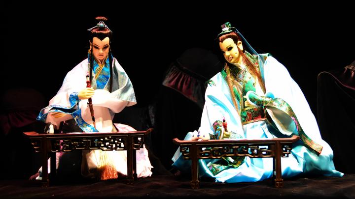 The Magic Lantern by Paper Monkey Theatre (Singapore)